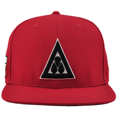 RED STRAP BACK CAP